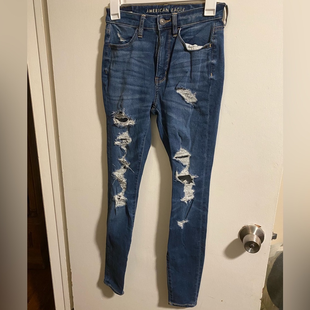 american eagle dark blue wash ripped skinny jeans